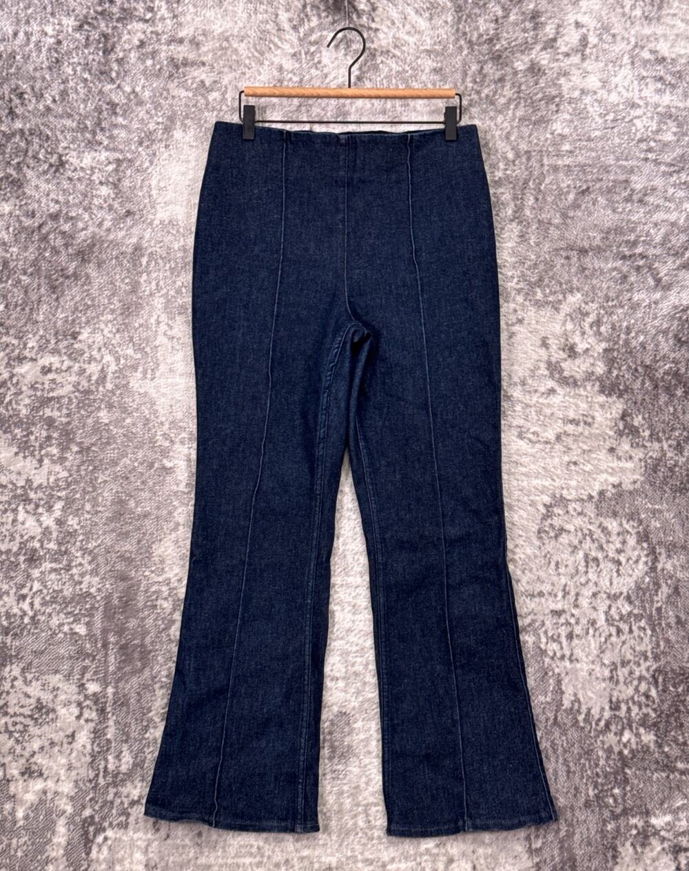 SPANX Micro Flare Jeans Large Womens Dark Wash Seamed Pull On Denim